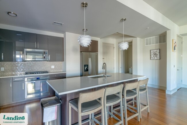 1414 Wood Hollow Dr unit 1-861, Houston, TX 77057 - photo 4