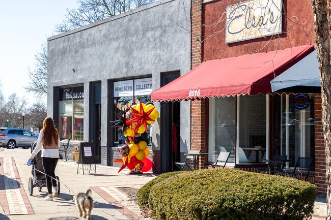 Downtown Overland Park is a perfect place to walk and window shop.