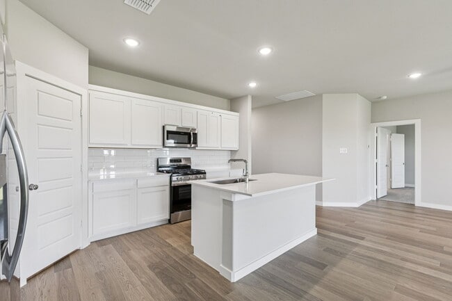 2212 Clydesdale Ct, Seagoville, TX 75159 - photo 3