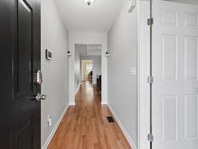 509 Harold Prewett Dr, Nashville, TN 37218 - photo 4