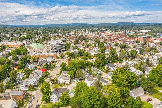 37 Thompson Street, Concord, NH 03301 - photo 7