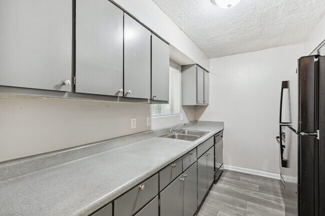 The Village at Wesley Chapel, Decatur, GA 30034 - photo 5