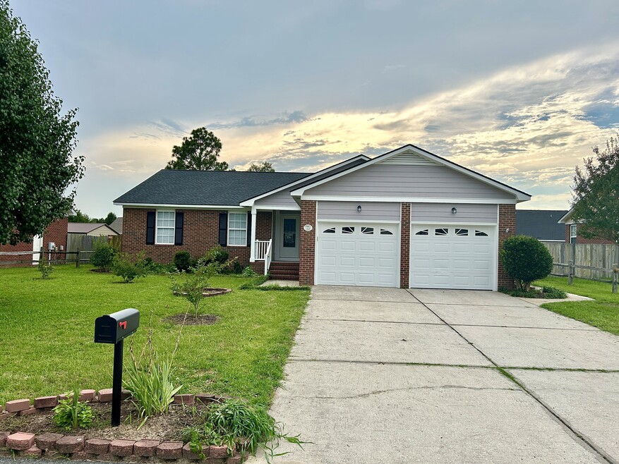 1130 Alexwood Dr, Hope Mills, NC 28348 - photo 1