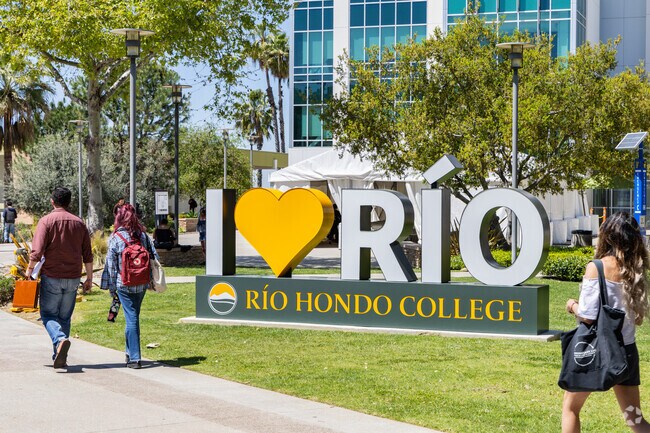 Spy Glass Hill is home of the great Río Hondo College.