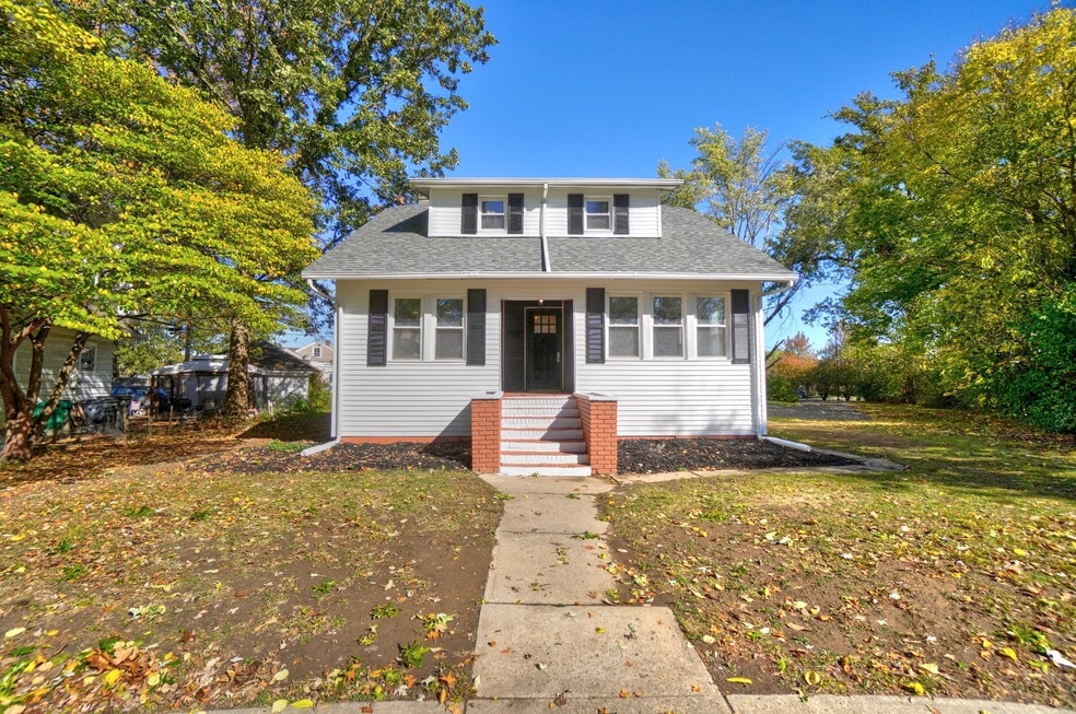 4 Runyan Ct, Lima, OH 45801 - photo 1