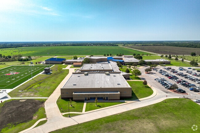 There are many activities to enjoy at Rose Hill High School.