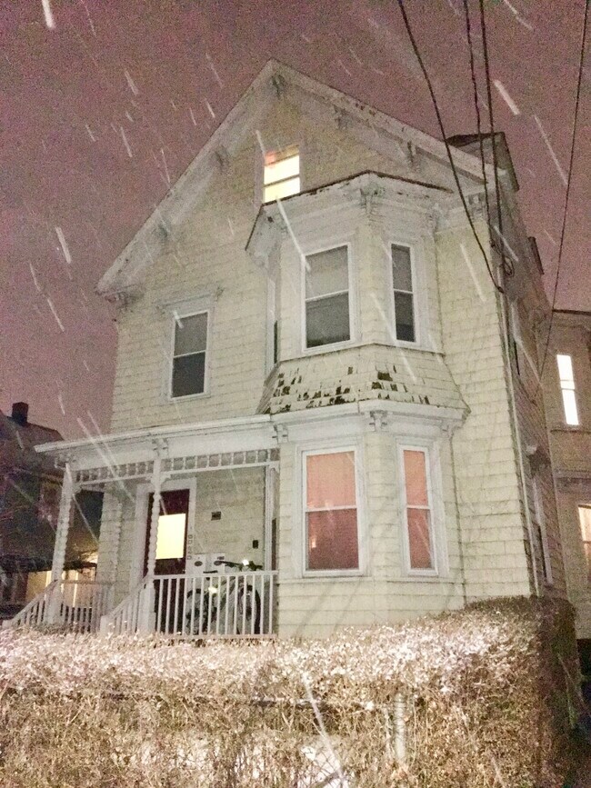 7 Quincy St unit 2, Somerville, MA 02143 - photo 6