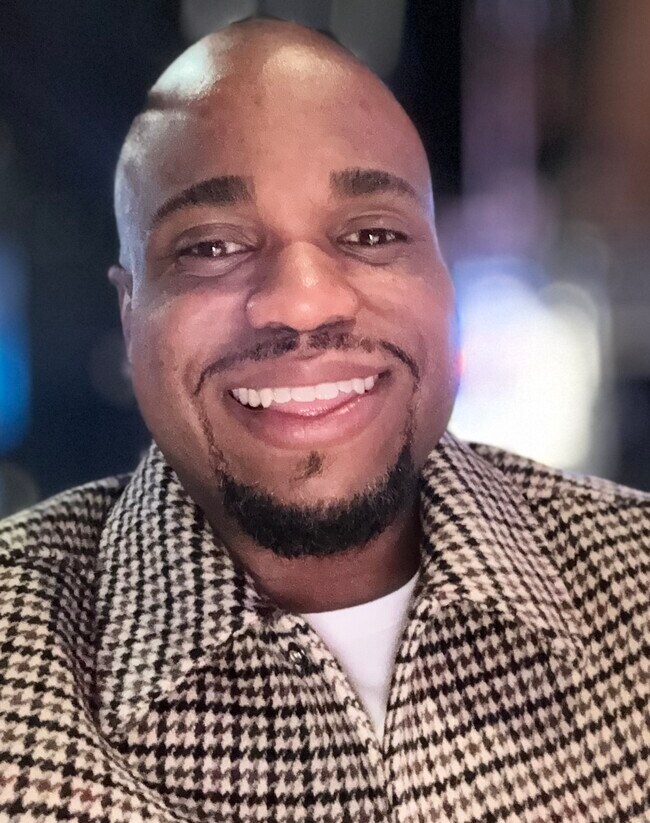 Curtis Hooks