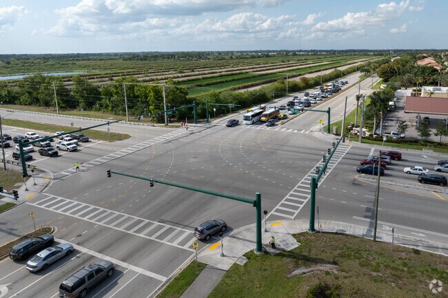 Most intersections at Valencia Reserve have traffic signals for safety and traffic flow.
