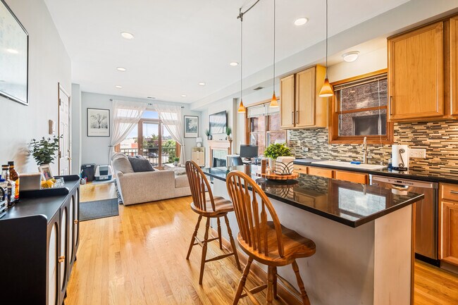 1954 W Diversey Pkwy unit 1E, Chicago, IL 60614 - photo 7