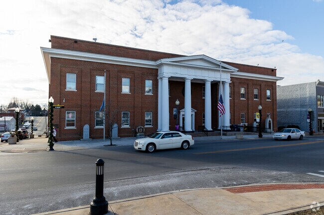 The City Clerk's Office is located in the historic downtown in Somerset.