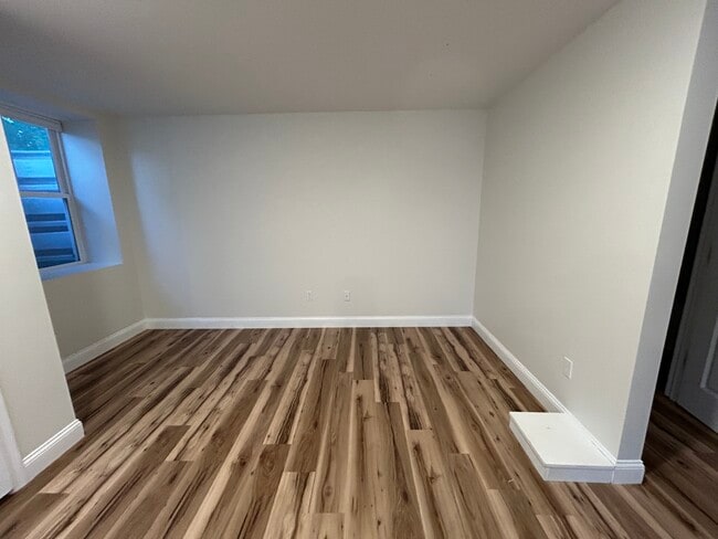 Bedroom / living room