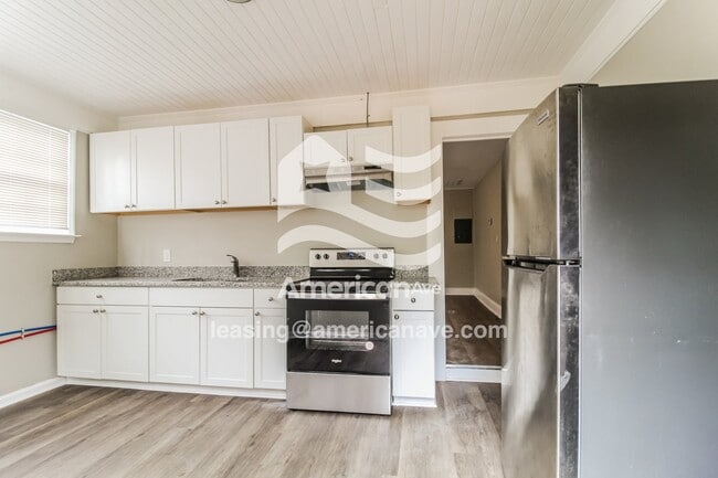 702 W Church St, Fort Valley, GA 31030 - photo 7