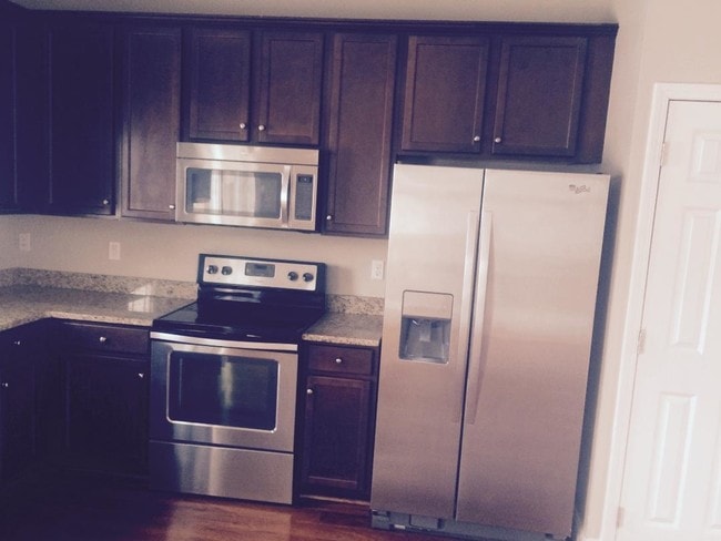 Fincastle Farms, Bluefield, VA 24605 - photo 7