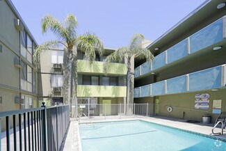 2707 Portland St, Los Angeles, CA 90007