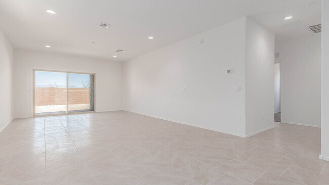 10015 N Black Dalea unit 36210971, Marana, AZ 85653 - photo 7