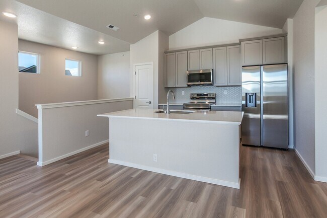 RainDance - Condos unit 8, Windsor, CO 80550 - photo 2