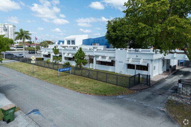 Lanaar Elementary School