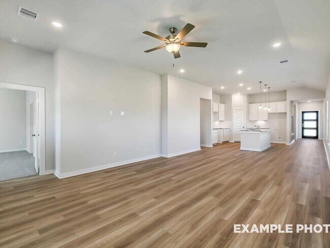 602 San Marcos Trail unit 36489642, Dayton, TX 77535 - photo 4