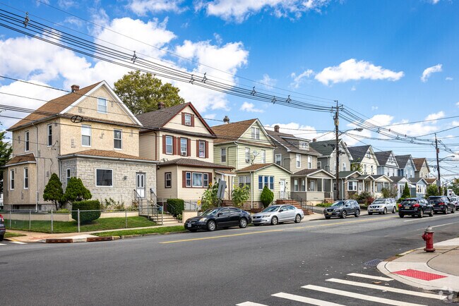 North End offers a charming and unique experience for homebuyers seeking to move to Elizabeth.