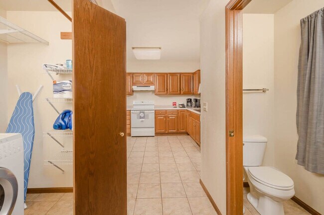 1697 Gateway Place unit ID1061621P, Neenah, WI 54956 - photo 4