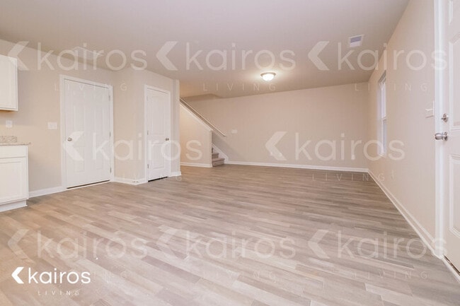 7549 Congregation St, Fairburn, GA 30213 - photo 4