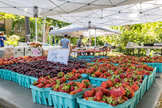 Taste the sweetness of Brookmont's farm market with fresh, succulent berries.