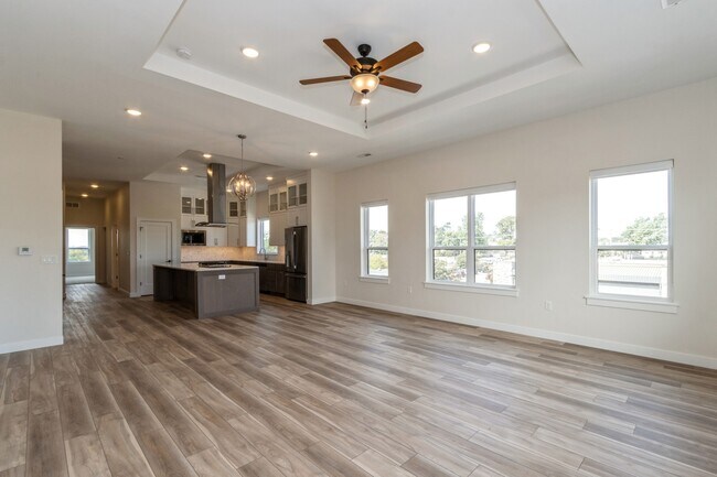 1953 1st Ave SE unit 204, Cedar Rapids, IA 52402 - photo 4