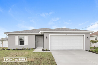 171 Peerless St, Lehigh Acres, FL 33974