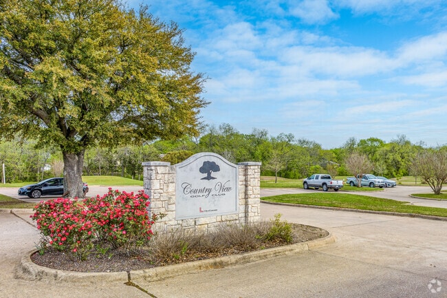 The Country View Golf Course is an 18 hole course in Lancaster open to the public.