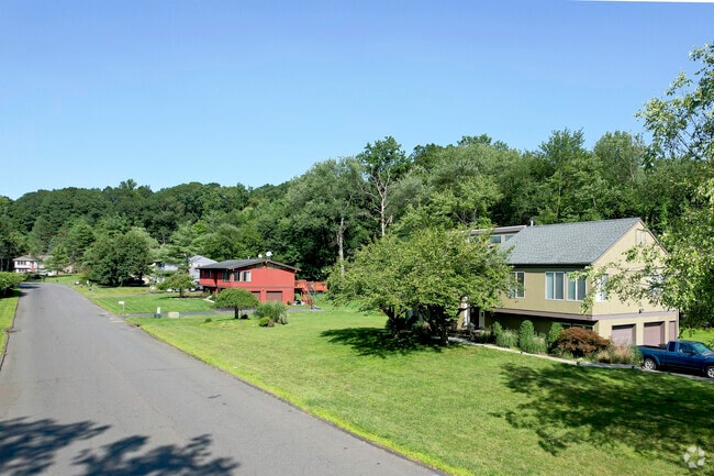 Pomona’s neighborhoods include tidy homes along quiet, well-maintained streets.