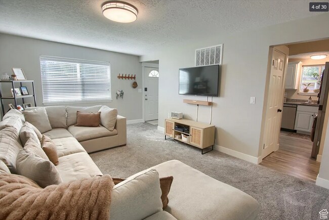 2672 W 5750 S, Roy, UT 84067 - photo 4