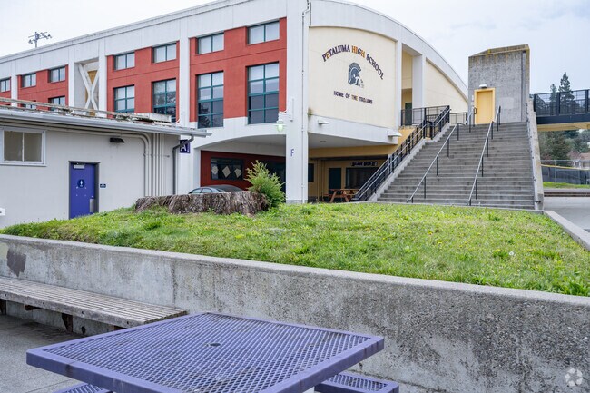 Your kids will enjoy learning in the inspiring atmosphere of Petaluma High School.