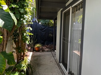 715 Kahoa Dr, Kailua, HI 96734