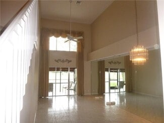 7426 Pinewalk Dr S, Margate, FL 33063