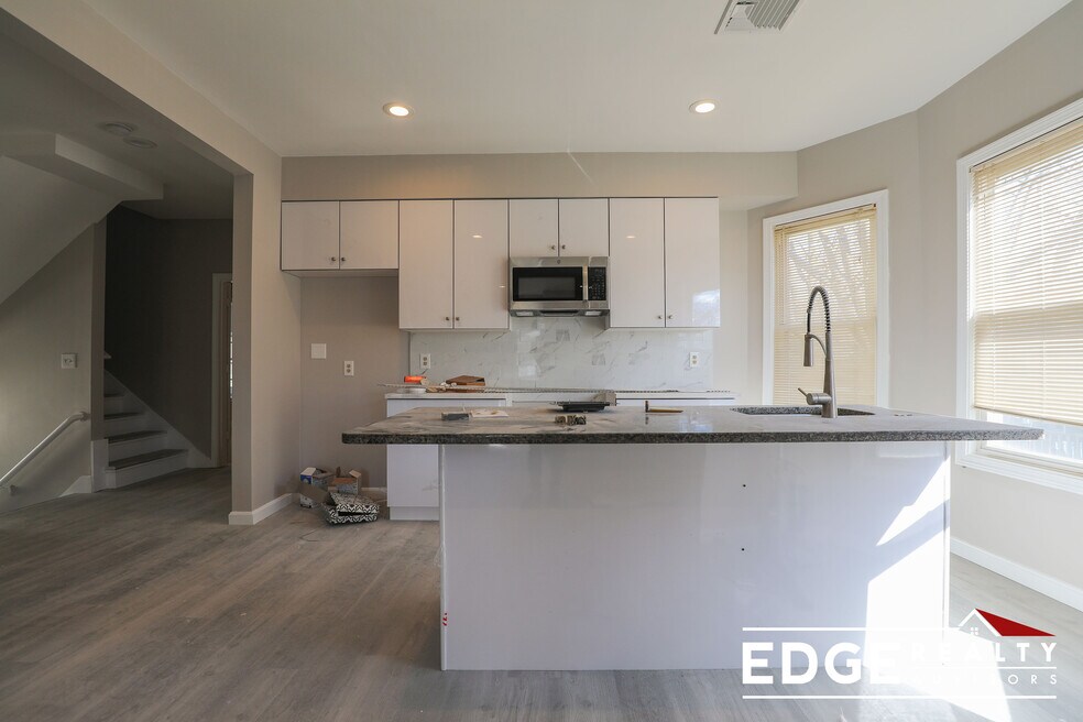 24 Long Ave unit 2, Allston, MA 02134 - photo 1