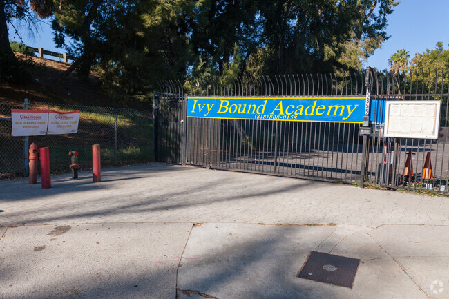 Ivy Bound Academy of Math Sci and Tech Charter Middle provides education in 
Sherman Oaks.