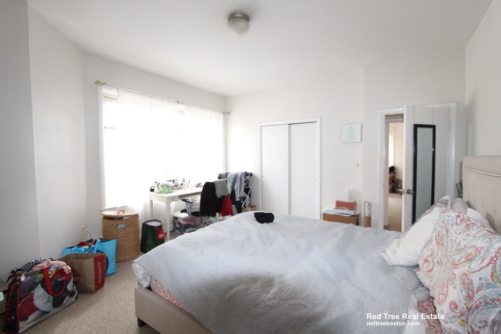 202 St Paul St unit 23, Brookline, MA 02446 - photo 1