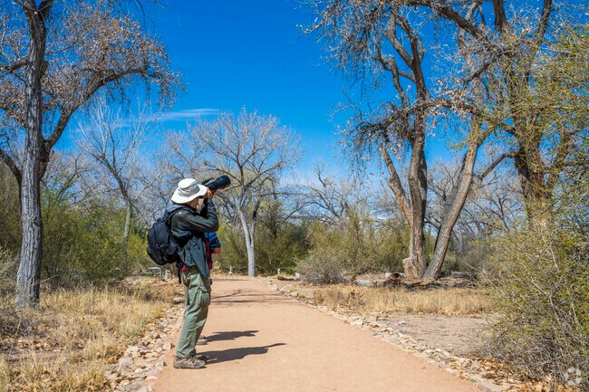 Wildlife photographers and bird watchers love the many trails throughout the Bosque, located next to Los Poblanos.
