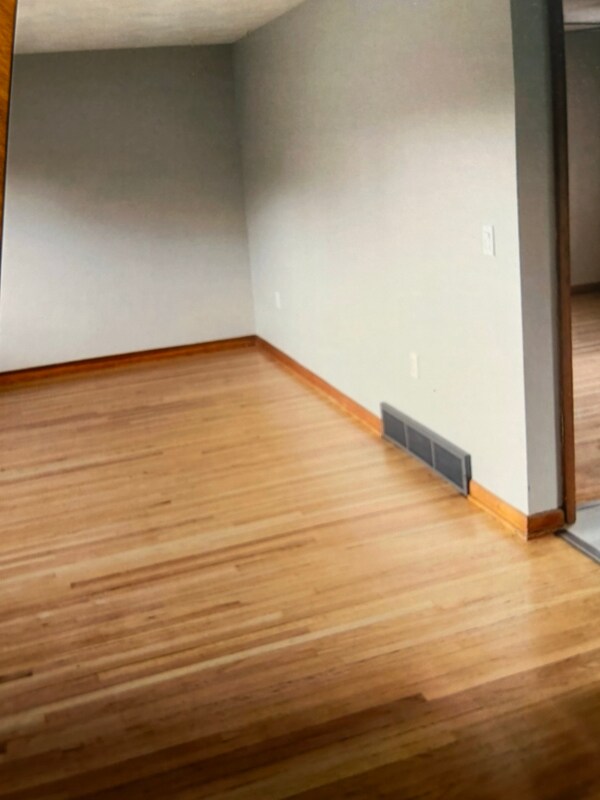 2718 Stenzel Ave unit 2, North Tonawanda, NY 14120 - photo 3