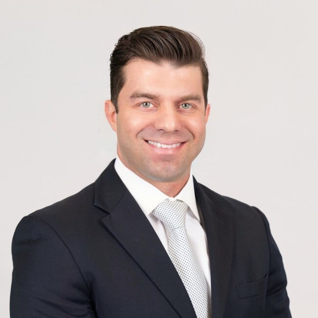 Agent Photo