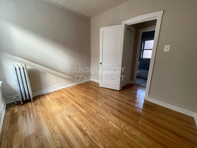 4031 W Melrose St unit 3N, Chicago, IL 60641 - photo 7