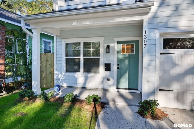 1307 S 4th St, Wilmington, NC 28401 - photo 2
