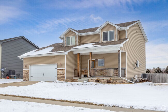 Bondurant features a mix of homes, from older ranches to new contemporary developments