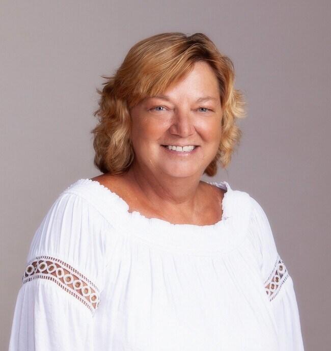 Debbie Hemphill