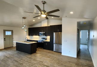 570 Bent River Rd, Clarkdale, AZ 86324