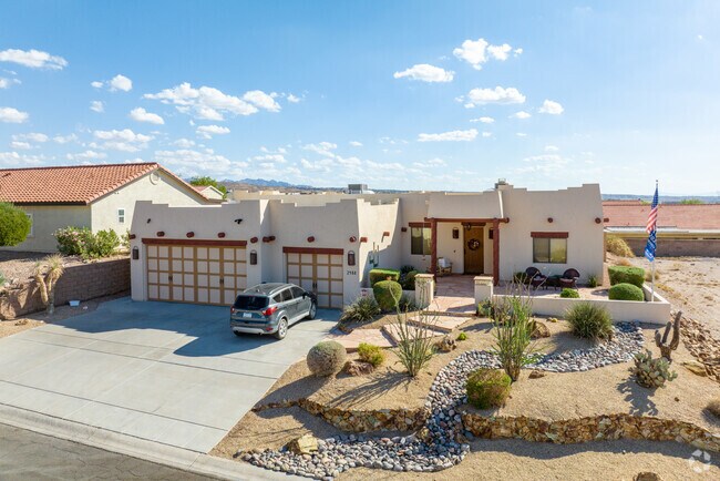 Sun Ridge Estates offers a premier lifestyle in the heart of Bullhead City.