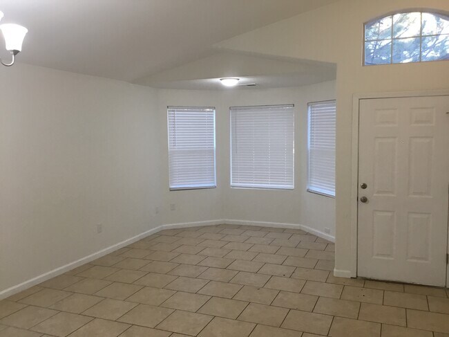 3809 Calming Meadows Ct, Rio Rancho, NM 87144 - photo 5