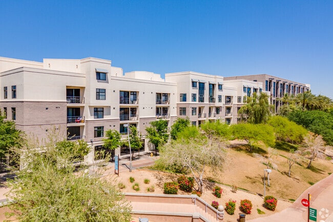 Ten01, Tempe, AZ 85281 - photo 3