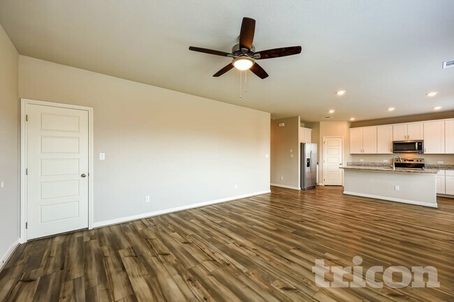 13507 Paxton Blvd, Saint Hedwig, TX 78152 - photo 4
